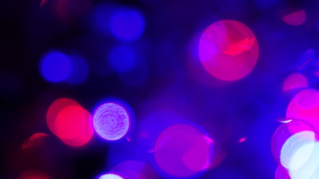 LED vs. Incandescent Lighting: Why One Is the Better Choice LED vs. Incandescent Lighting: Why One Is the Better Choice
